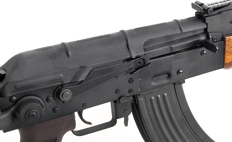 CM.048S 'AKMS' max. 0,5 J AEG