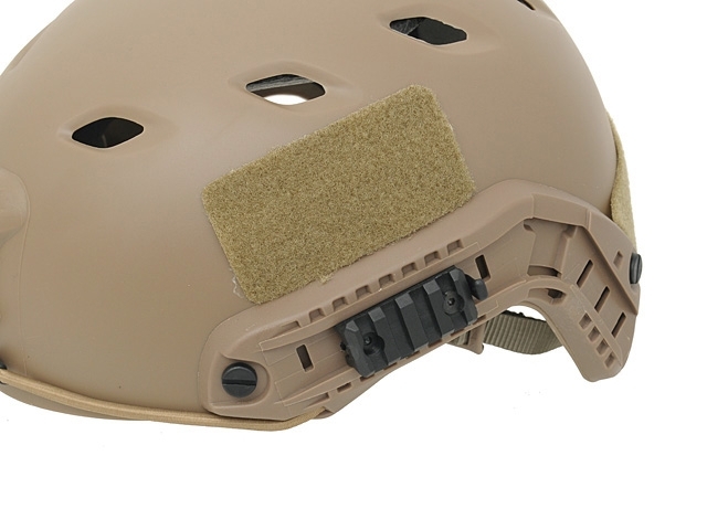 Adapter kit for accessories to helmet with rails - Black [FMA]