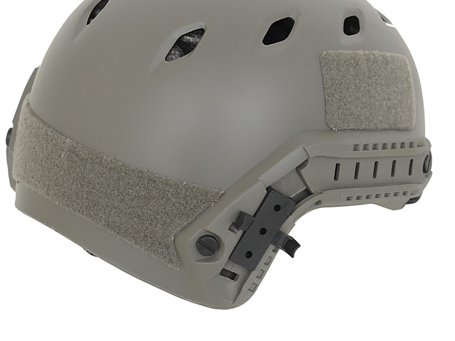 Adapter kit for accessories to helmet with rails - Black [FMA]