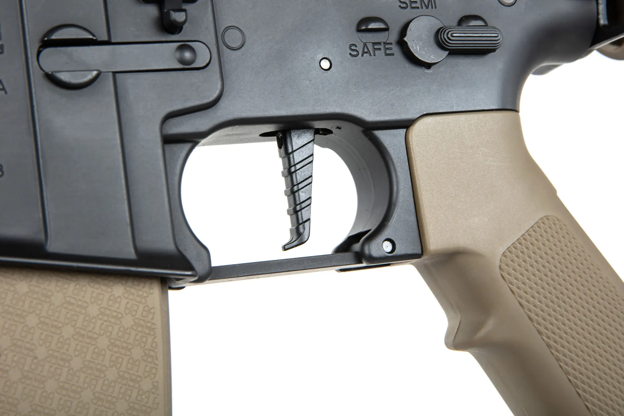 Daniel Defense® M4A1 Sopmod Block II SA-P26 PRIME S-AEG mit HAL E.T.U, Dark Matter 27K Brushless Motor und Speedgears (CB)